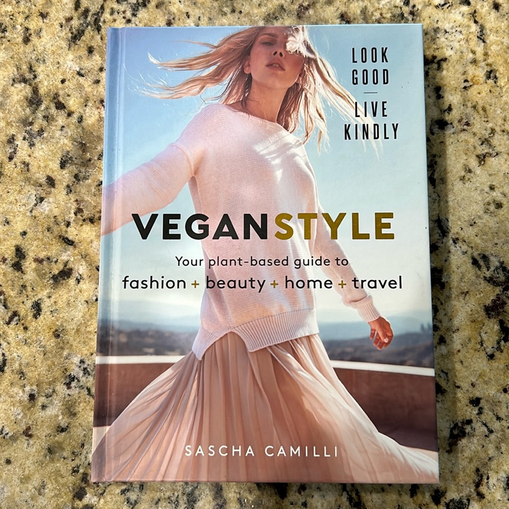 Brand New VEGAN STYLE Coffee Table Book